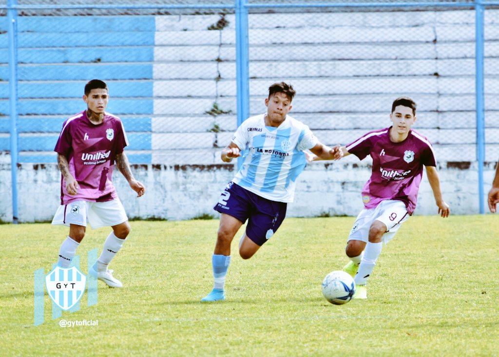 gytoficial's tweet photo. #VamosLosPibes || Postales del primer tiempo 

#GimnasiayTiro 0 #AtleticoSalta 0

#TorneoAnual https://t.co/5dgM8CKdaZ