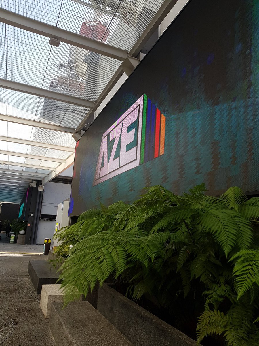 ¿Quién está disponible? Vives en la Ciudad de México y no tienes ganas de dormir! 

Ven HOY a TV Azteca puerta 5 (sobre Periférico) y se parte del torneo de Súper Smash Bros. El torneo empieza a las 11 a.m.!!

Aquí está Leo! Campeón mundial