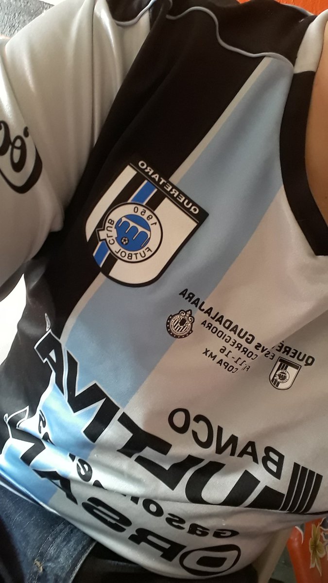 dla_tribuna's tweet photo. Con el plumaje desde temprano. Hoy gana Gallos!!! @Club_Queretaro
#SoloAzulYNegro #GallosBlancos #LigaBBVAMX #CastaDeGallo #SiempreGallos #Queretaro #SienteTuLiga #FelizDomingo https://t.co/OqDXaZ3rbj