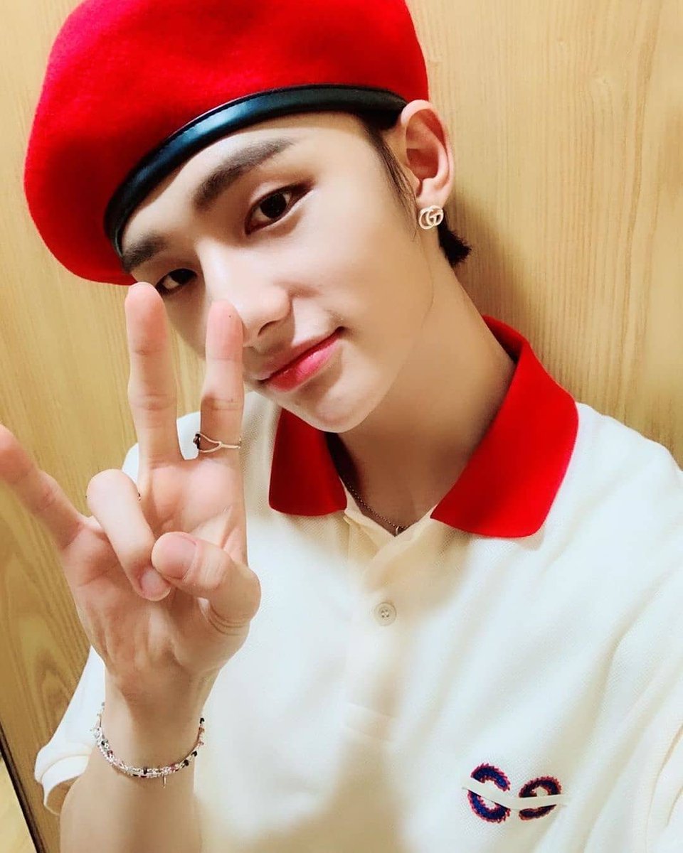 StraykidsCol_'s tweet photo. [INSTAGRAM📌] 17/08/19

Actualización de Hyunjin 

Trad "Misión cumplida😶
#StrayKids #9 #STAY #MuCoreMC #FelizMuCore

Cred trad @/straykids_hp https://t.co/8GBHEzcU3q