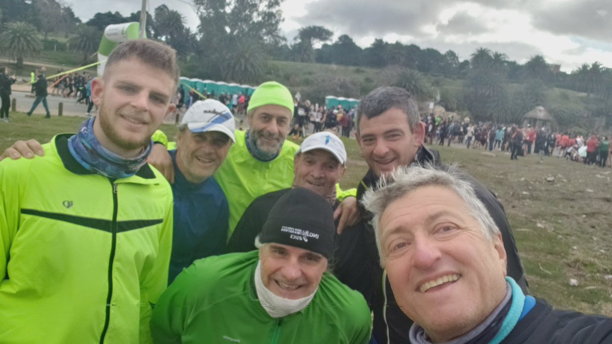 camaraceleste's tweet photo. Arranca la @halfmontevideo . https://t.co/To1jqNoEZx