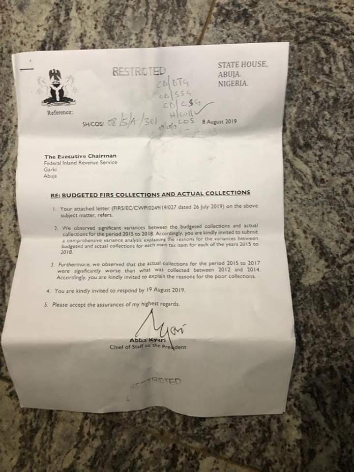AdelajaAdeoye's tweet photo. Buhari's government needs one lie to cover another, they told Nigerians that Babatunde Fowler of the FIRS has generated several billions, better than the 2012-2014 (GEJ era), why is Abah Kyari issuing him a query that 2015-2017 revenue is nothing compare to the Jonathan's era? https://t.co/hFCS3AsJAH