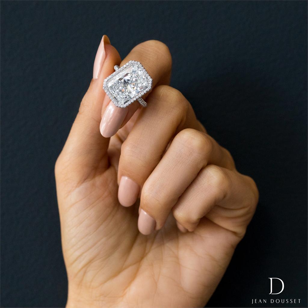 Jean Dousset Seamless Halo 2025