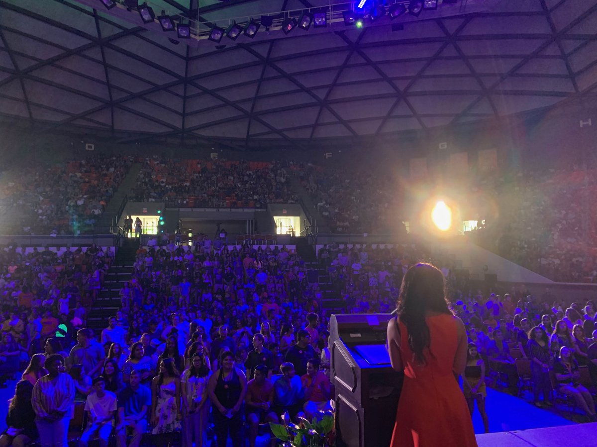 Students1st_AZ's tweet photo. We are First Gen! #SHSUConvocation #FirstGenDean https://t.co/IFeJV31Em9