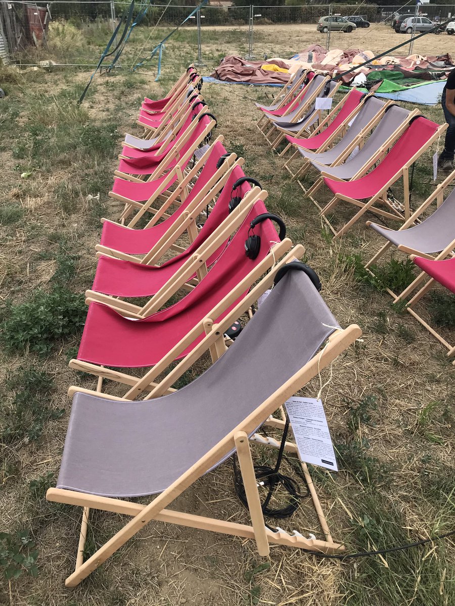 EnsembleFlashb1's tweet photo. M-30 pour la #CarteBlanche de l’ensemble #Flashback au festival le plus cool du monde #vingtsurvingt. #SiestesSonores #DoubleJeu #ProjetLafaille #DiegoTosi @AlexanderVert @JulienGuillamat #MarcParazon #ThomasPénanguer https://t.co/DmgtZTjfi3