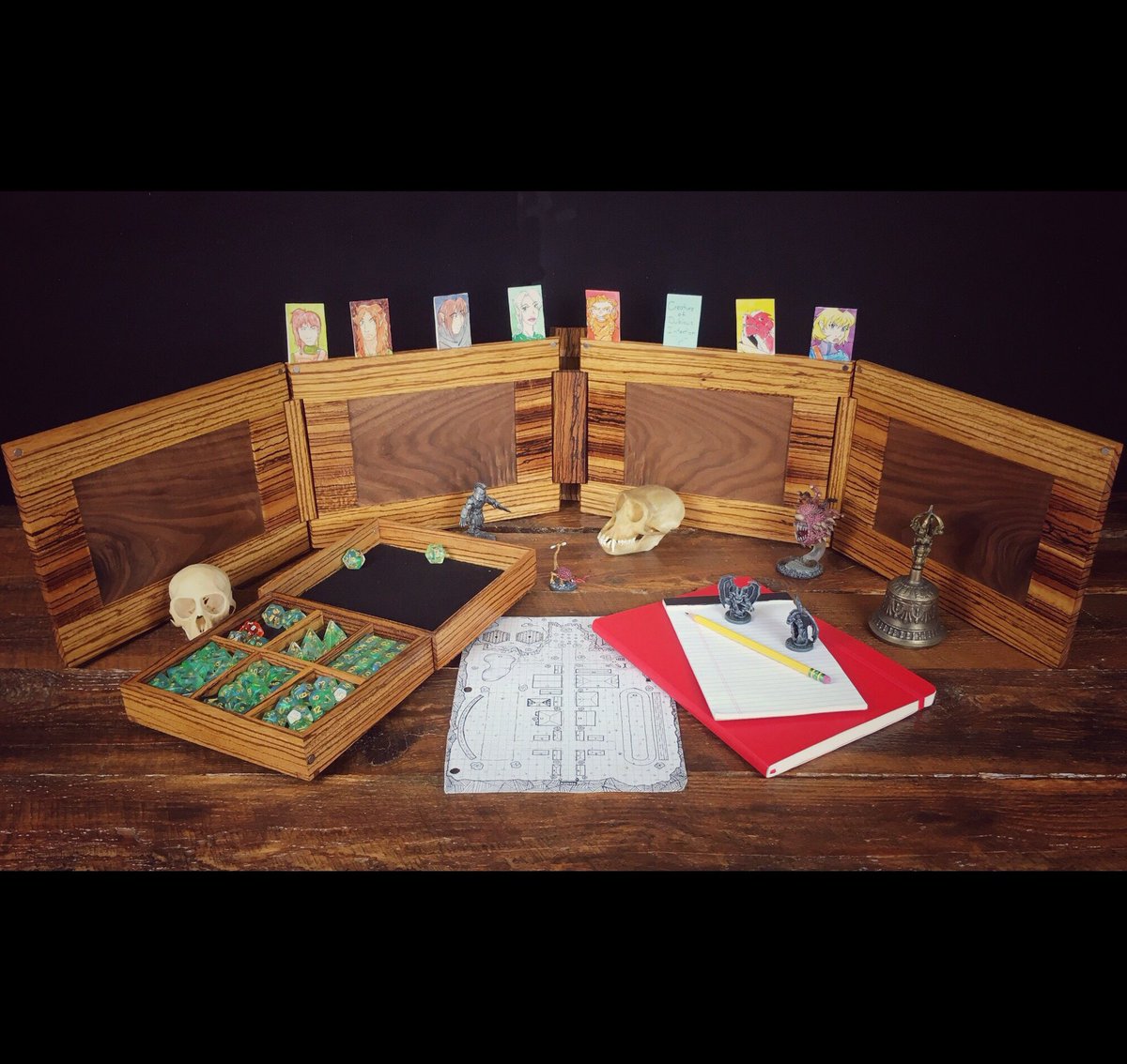 thelichlab's tweet image. This dungeon master screen with integral dice tower in gorgeous zebrawood and walnut just dropped in our Etsy shop! Check it out at etsy.com/shop/TheLichLa… or visit Etsy and search for thelichlab. And domestic shipping on all of our products is now free!! #thelichlab #lichlab