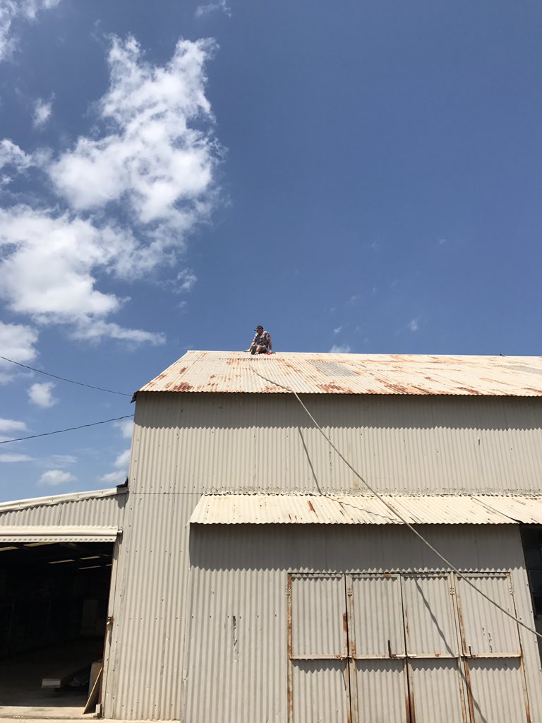 perkee05's tweet photo. He doesn't ask us to do things he won't do himself... our fearless leader mending a hole in Georgia Underground Oklahoma roof!!! Way to step up boss👍 https://t.co/g00mTvffmi