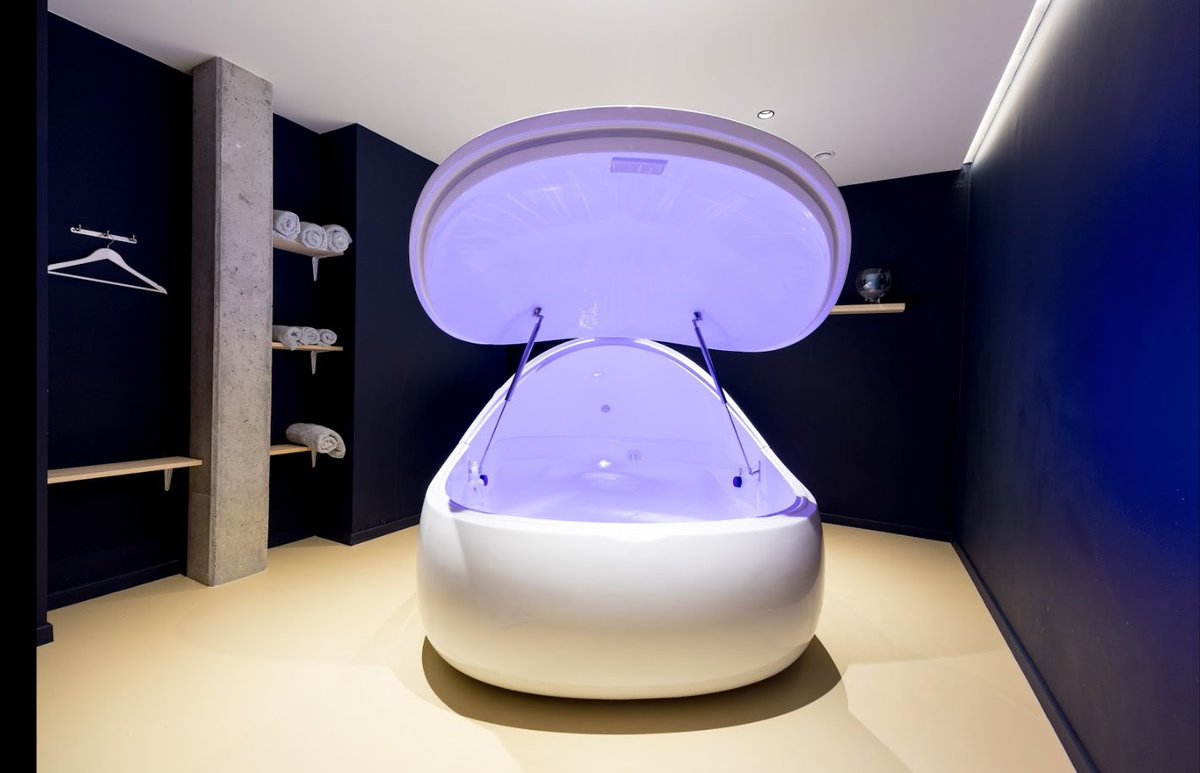 yourzerogravity's tweet photo. Learn more about the benefits of using #floatationtanks regularly https://t.co/GkUaaKB9u5 https://t.co/y08M5ezEOh