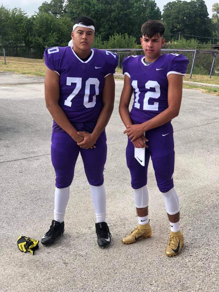 BrackFB's tweet photo. More from picture day at #EagleEmpire 🦅🦅🦅🦅🦅 https://t.co/sjmLwLfbdZ