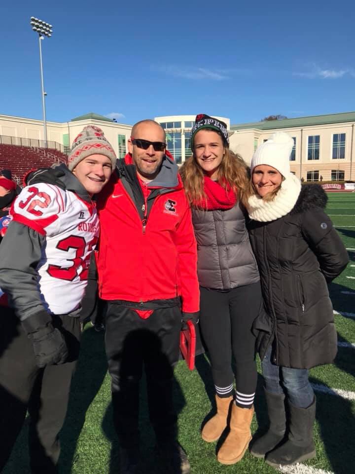 bennypembleton1's tweet photo. https://t.co/Jh9YC6TZ9R Please Click the link and spread the word, Mr. Zimmerman has changed this world in so many great ways. He is in need of a kidney! Please click the link🙏🏼❤️ @ESU_Football @SburgBase @sburg_ath_activ @Cosmas_Curry https://t.co/v3CghCH64N