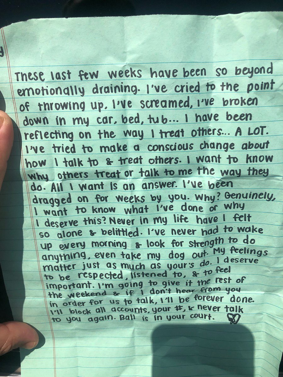 AustinRich6's tweet photo. Things you find in Nac.. #findthisgirl https://t.co/9zm9xjFriB