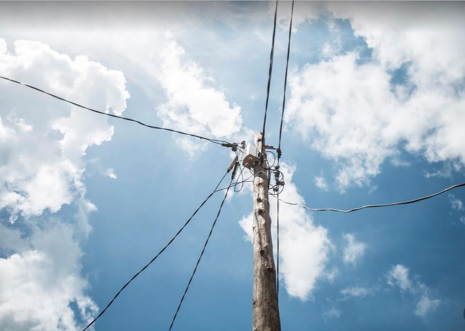 MeshPowerRW's tweet photo. Our smart meters allow us to deliver power to our customers cost effectively, while giving us insights into usage patterns which inform #futuregrids and products

#solarenergy #acsystems  #meshpowerltd #renewableenergy #solarpanels #gogreen https://t.co/mjq6PWOxLD