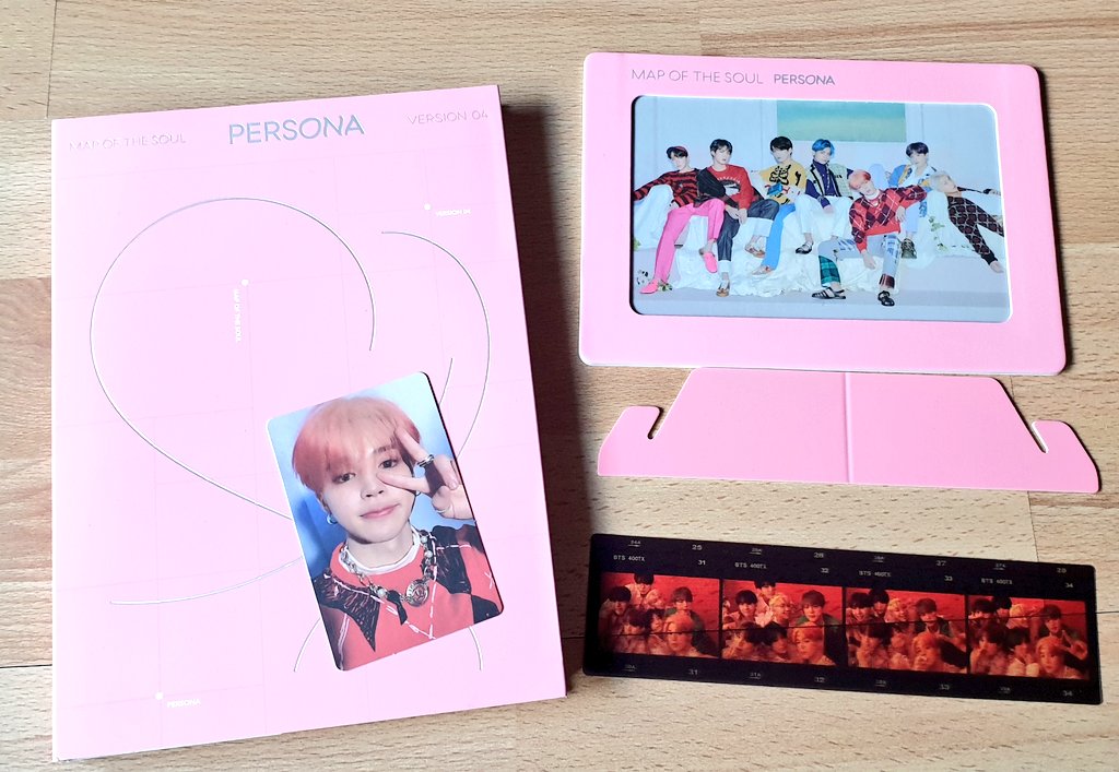 Bangtan_Austria's tweet photo. EU-weites Gewinnspiel!
1x BTS Map of the Soul: Persona Album Ver. 4

Teilnahme:
- Sei über 18 oder habe die Einverständnis deiner Eltern mir beim Gewinn deine Adresse zu geben!
- RT diesen Tweet
- Folge @ArmyBaseAustria 

Ende 31.8.2019 - 18 Uhr https://t.co/dlbcwkMrmd