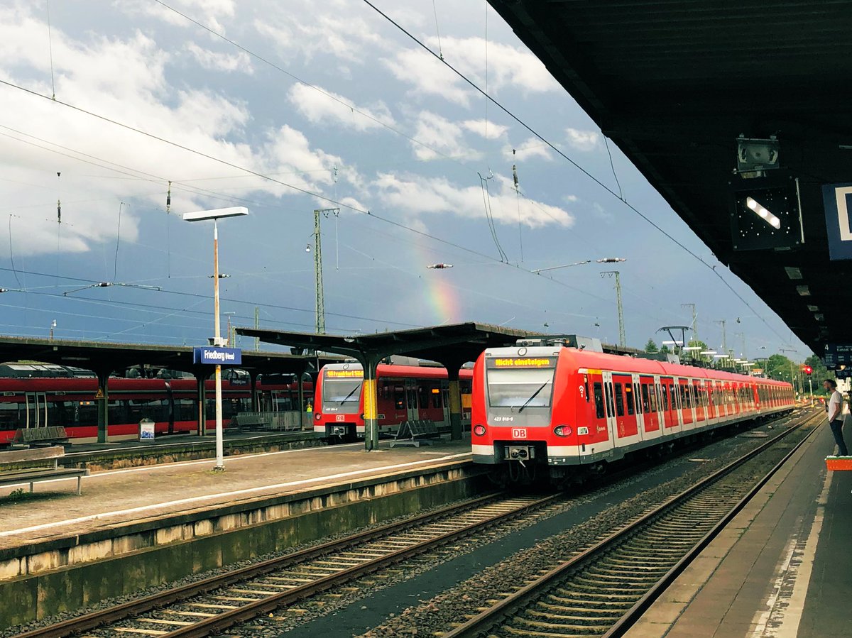 DanielBresser's tweet photo. Bahnromantik in #Friedberg https://t.co/nfI28CdVLY
