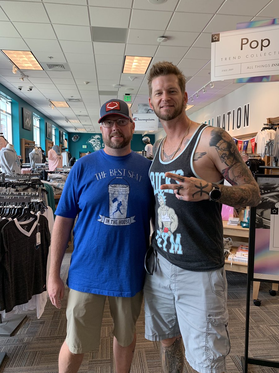 Aj Burnett Wudeydo34 Twitter