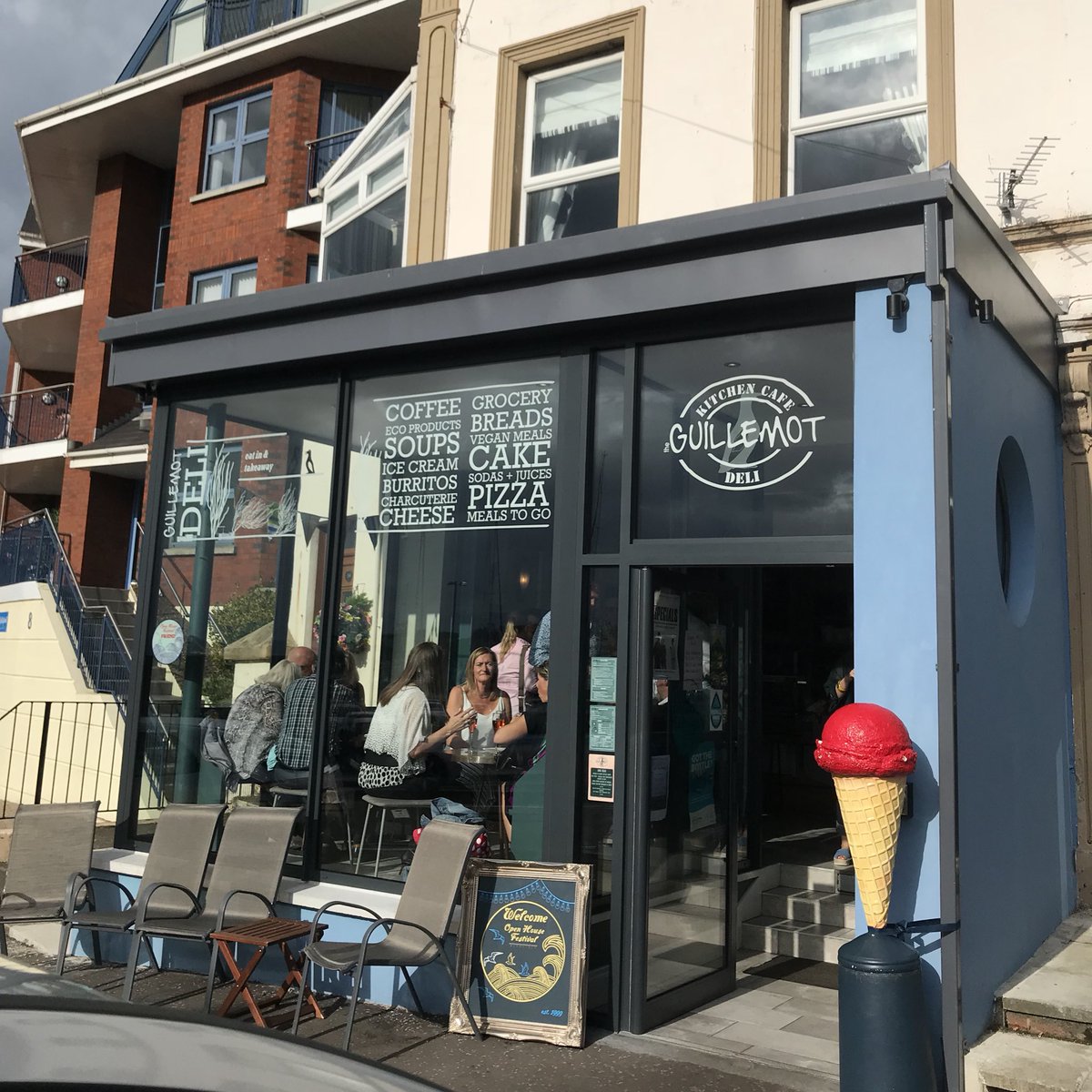 Tonight we’re on a Tapas Trail with <a href="/openhousefest/">Open House</a> ! First stop <a href="/GuillemotCafe/">The Guillemot</a> Bistro #Bangor
