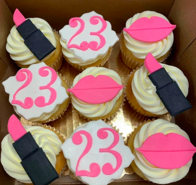 Dana on Twitter: "23rd themed birthday cupcakes! https://t.co/UeVKYeGCbS" / Twitter