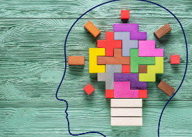 MSTrust's tweet photo. Around half of people with #MS will experience cognitive problems during their lifetime. We spoke to neuropsychologist, Dr Eleanor Ansell to hear some of her strategies for managing these problems in everyday life.

https://t.co/Aip8F6qetR https://t.co/uiPHj4aedh