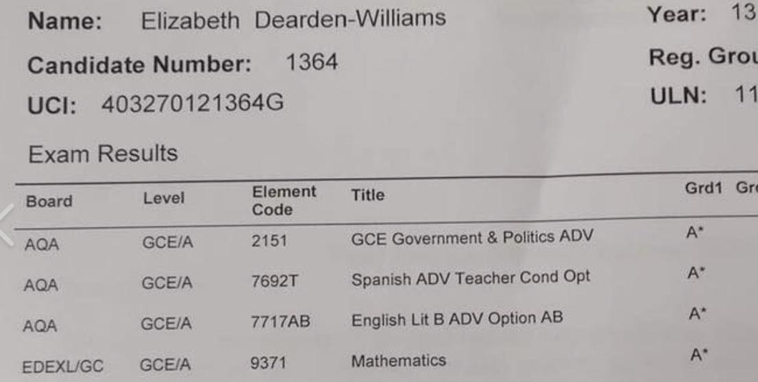 lizzie ミ☆🧣 tweet media