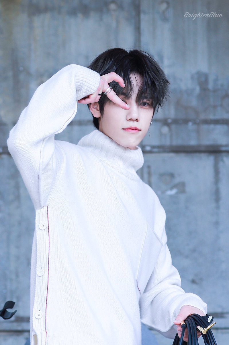 in white  #차훈  #엔플라잉  #CHAHUN  #NFlying