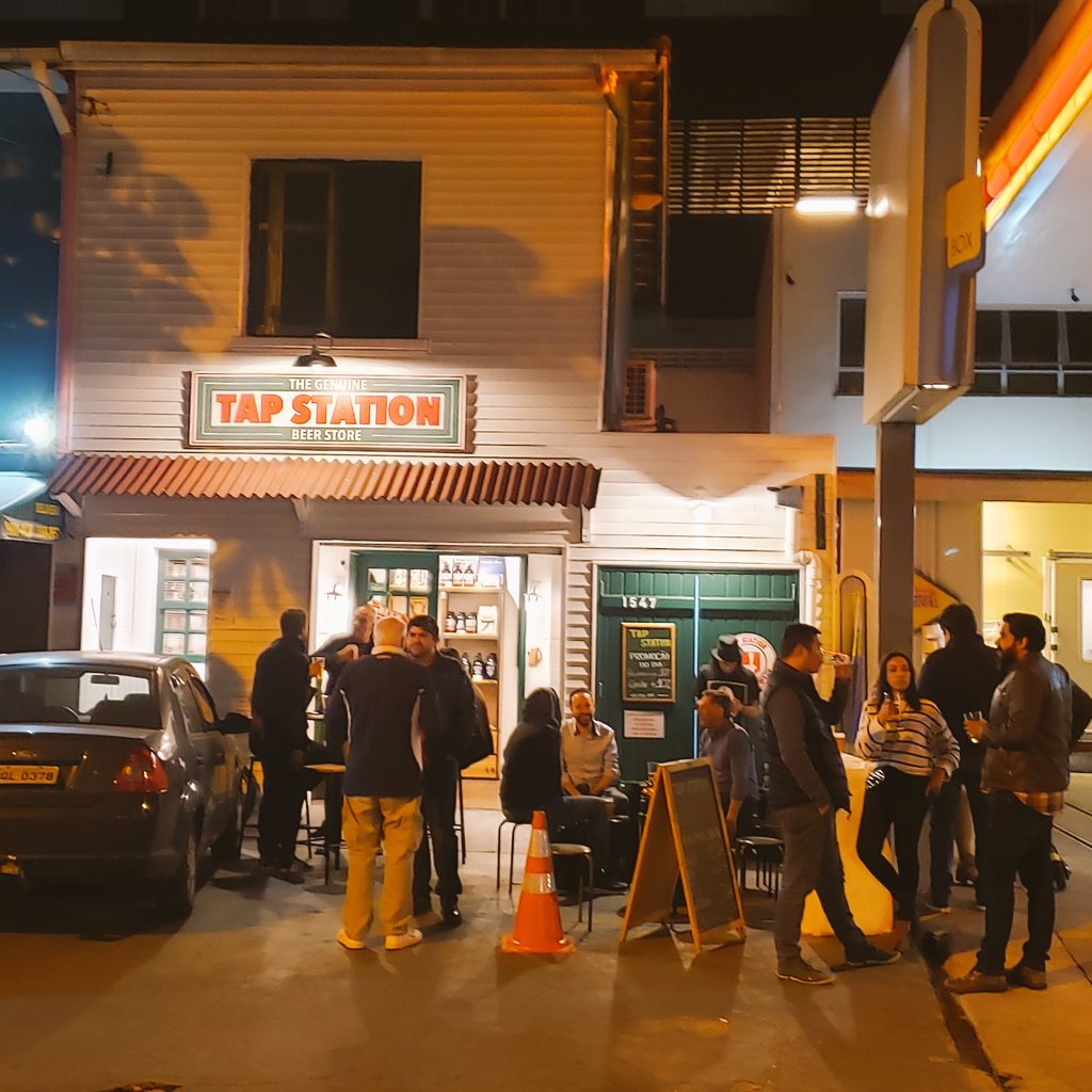 TapstationM's tweet photo. Happy Hour mais legal de São Paulo é onde a cerveja boa e barata está.
.
.
#beerontap #beer #craftbeer #cerveja #cervejaartesanal #ifood #ubereats #autosservico #tapstationmoema #tapstation #moemasp #cervejaboanaoprecisasercara #growler https://t.co/Xmc1tsDA3M