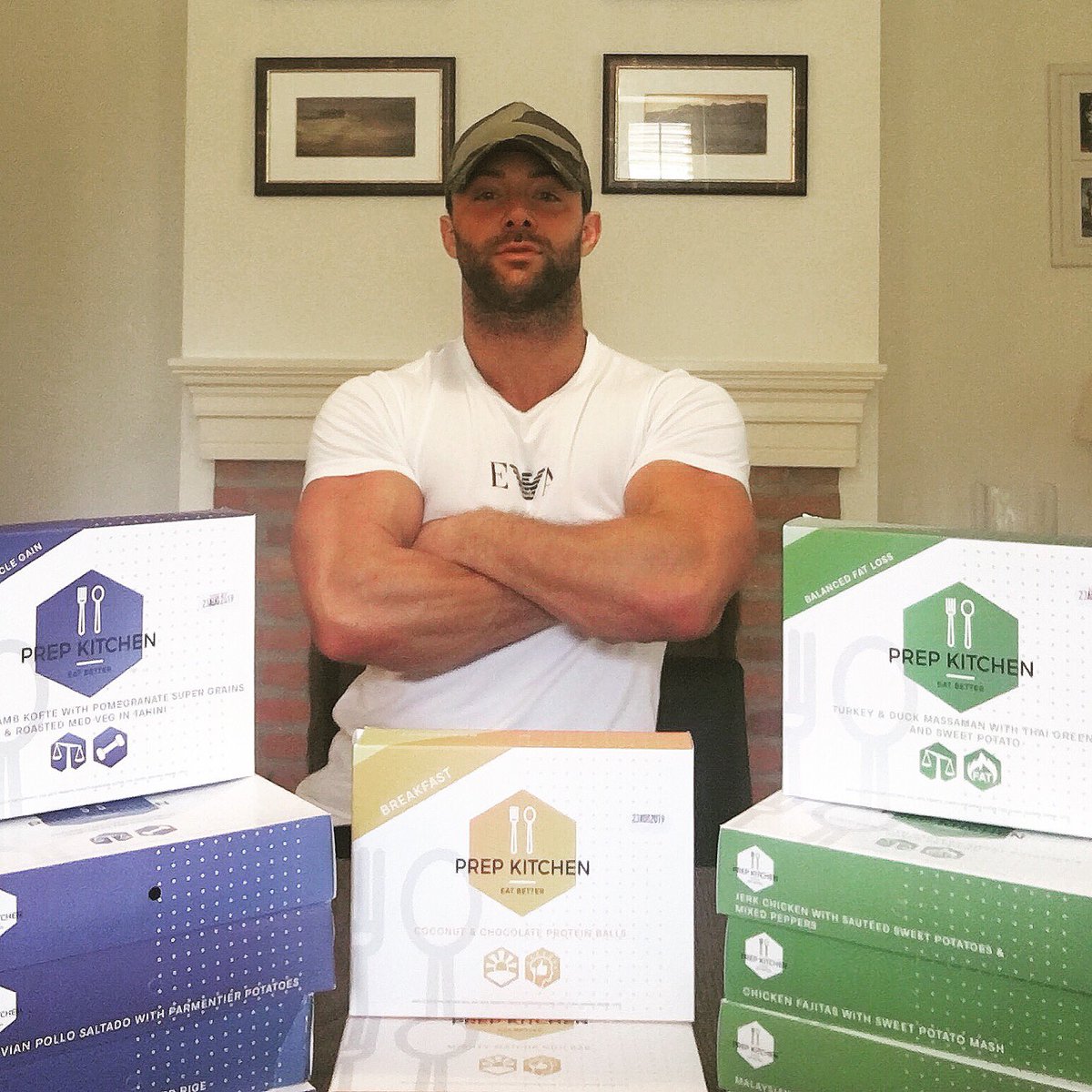 RicciGuarnaccio's tweet photo. Big thanks to @PrepKitchenUK 💪🏽making my life so much easier when your having deliciously cooked meals at the ready and not having to cook 5/6 times a day! 😝 also make sure you check out their different foods and ranges everyone, can’t wait to get stuck in 😋 #prepkitchen 💪🏽 https://t.co/6AB80mN0Gw
