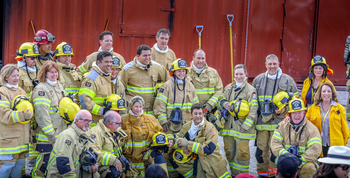 SBCoFFLocal935's tweet photo. “Feel The Heat”
Over 30 elected and appointed officials as well as several members of the media from throughout the county participated in #FireOps101. #SBCoFD #Local935 @CAFirefighters @IAFFNewsDesk #Team10th #SBCoFireOps101 Click for More Info 👉🏼https://t.co/zW3P7NM9tn https://t.co/aCy11uEsxI