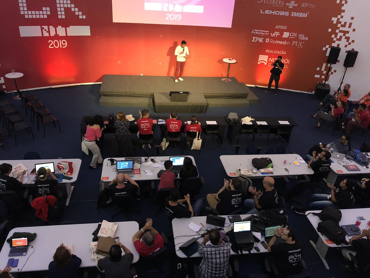 NiteroiPref's tweet image. Está rolando #hacknit2019. No Teatro Popular Oscar Niemeyer !#hacknit #curtoniteroi
Saiba mais: hacknit.com.br
obr.org.br/tag/niteroi/