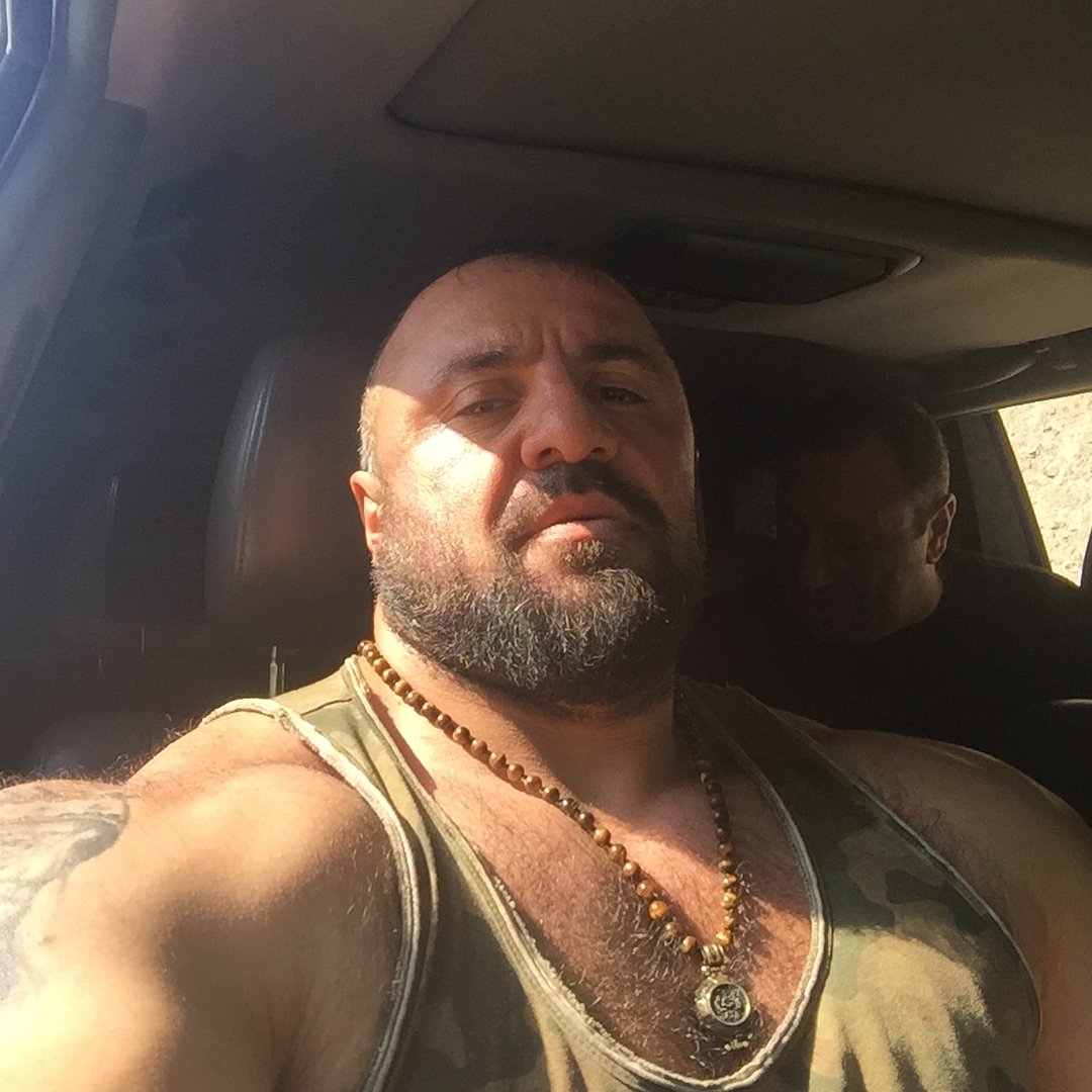 musclelovergr's tweet image. #Armenian #bodybuilding champion &amp;amp; #musclebear Vahram Habokyan - See more: musclelovergr.blogspot.com/2019/08/armeni… #bodybuilder #muscle #muscleman #musclemass #muscleworship #Armenia