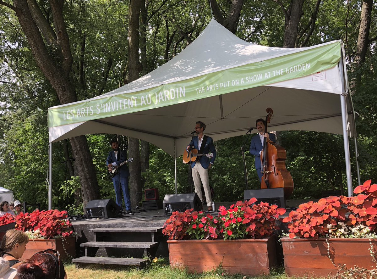 isabelle Ducharme (@izzyducharme) on Twitter photo Une découverte pour moi aujourd’hui au Jardin botanique de Montréal :<a href="/mylesdavid/">David Myles</a> ! L’essayer c’est l’adopter! davidmyles.com Une découverte pour moi aujourd’hui au Jardin botanique de Montréal :<a href="/mylesdavid/">David Myles</a> ! L’essayer c’est l’adopter! davidmyles.com