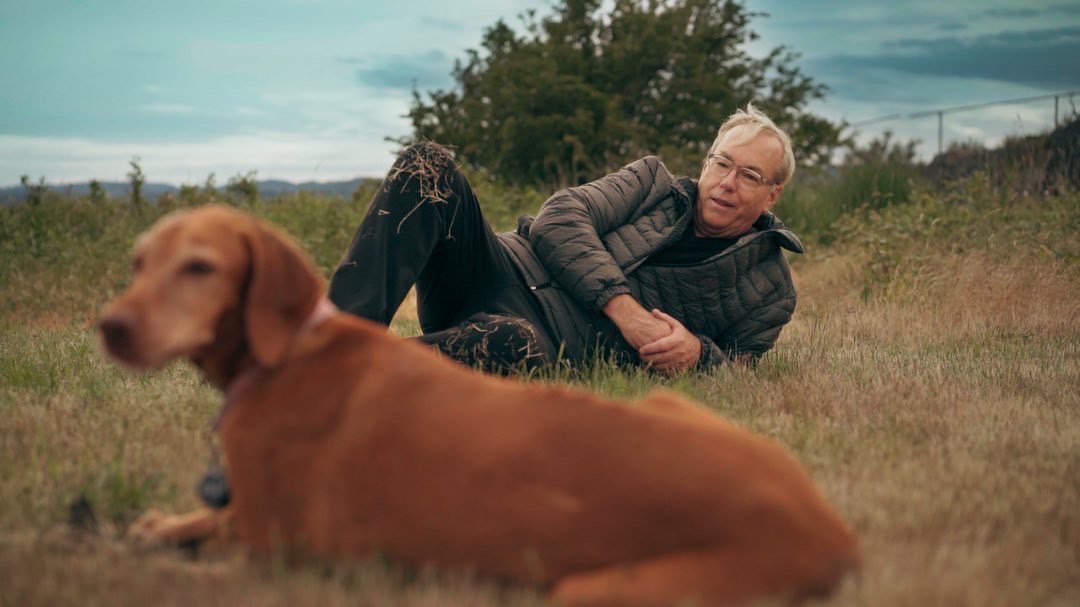 Lucy: A Pet Story | Short Doc (2019) | Coming Soon | Darryl Grace shares with us the story of his dog Lucy and her role in his battle against terminal cancer.

#documentaryfilm #indiefilm #dgcbctalent #dgctalent #fuckcancer #cancersupportdog #doglovers @DGCBC