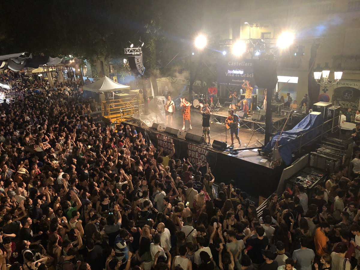 cvg_cat's tweet photo. Els @Albercocks peten la @FMplvila !!!

@festagracia #fmgracia https://t.co/Oe1leBuuNN