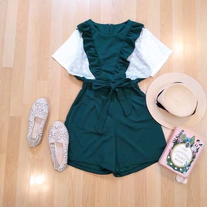 BoxtShop's tweet image. กระดุมแกะไม่ได้ค่า ตัอต่อผ้าหนังกบยืดหยุ่นได้ มีสายผูกเอวเข้าทรงค่า ซิปหลัง มีกระเป๋าข้างด้วยน้าา สวยมากกก เอวยืดหยุ่นได้ค่า
อก 32-36 เอว -32 สะโพก-38 ยาว 32-33”
*ผ้าค้อตตอนฉลุดีมาก
260.-
#แก้วชอบของแบรนด์เนมค่ะ #กรุงเทพคริสเตียน #AhnJaeHyun #สามีสีทอง #howtobeauty #HowtoPerfect