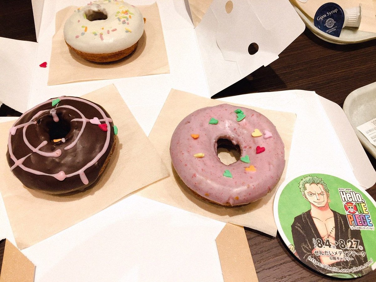 Hello One Piece 公式 お知らせ Hopのコラボカフェが好評開催中 ワンピースの世界にちなんだコラボメニューを注文して 麦わらの一味たちのオリジナルコースターをゲットしよう 入場券とカフェで貰えるコースター1枚を会場に持っていくと ルフィ