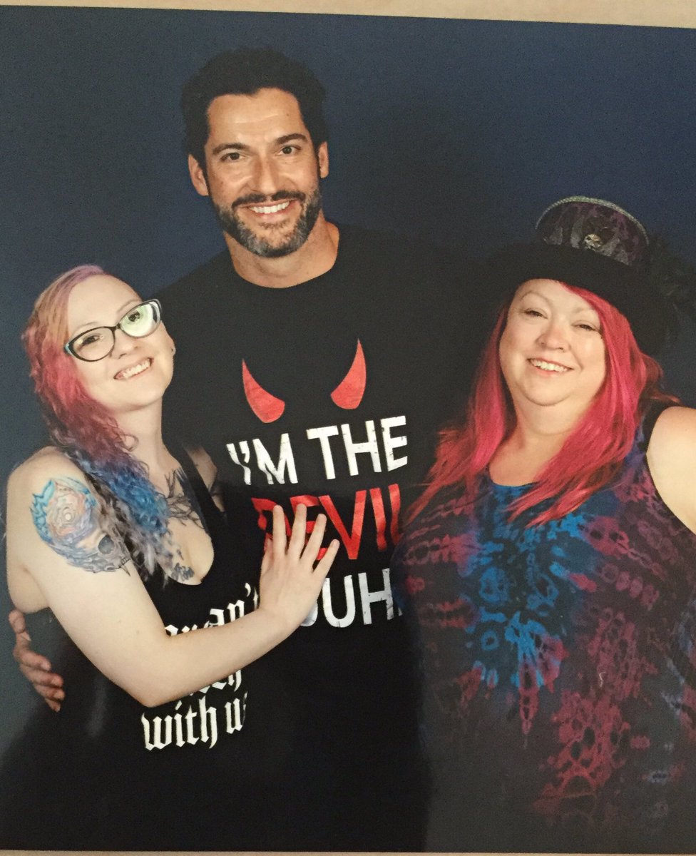 SCSteamPunk13's tweet photo. This is our #LuciferSaved worth everything 😈 so funny and very friendly! This is why we are in Los Angeles this weekend! https://t.co/fUQYCk4Im1