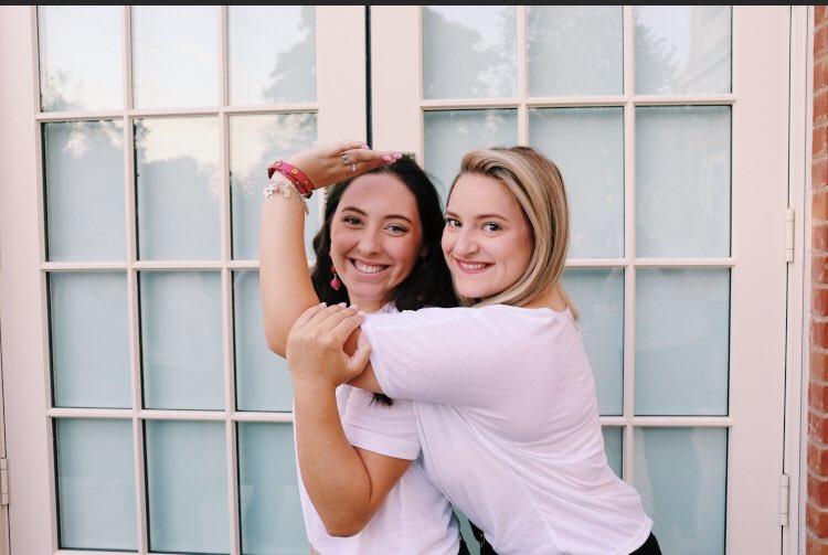 ellie_vicha's tweet photo. Smiling because we survived the first round of recruitment!!! 1,490 PNMs and 34 parties later and I am LOVING recruitment from this side 🤩
p.s. shoutout to my bump group for KILLING it love you guys 
#godeltagamma #deegee #exhausted https://t.co/8BdeVZe2PS