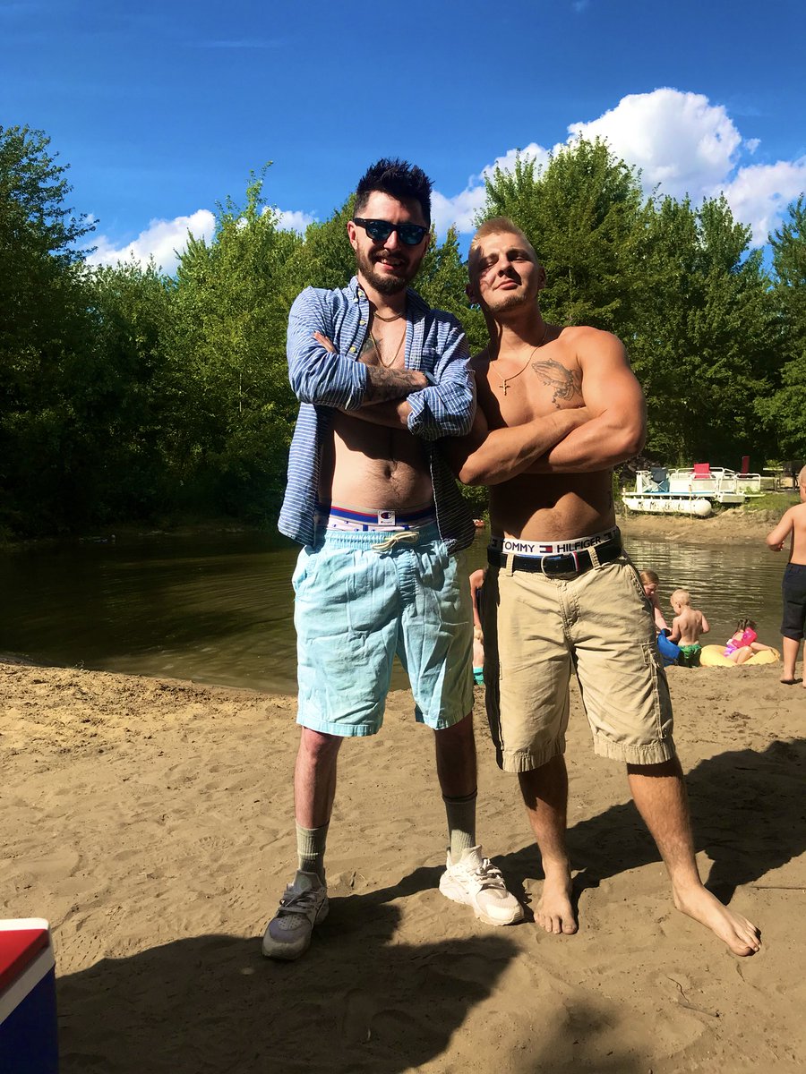 GCtheGeneral's tweet photo. @LouthKameron BRUDDDAAAA https://t.co/zCAp3VOPrX