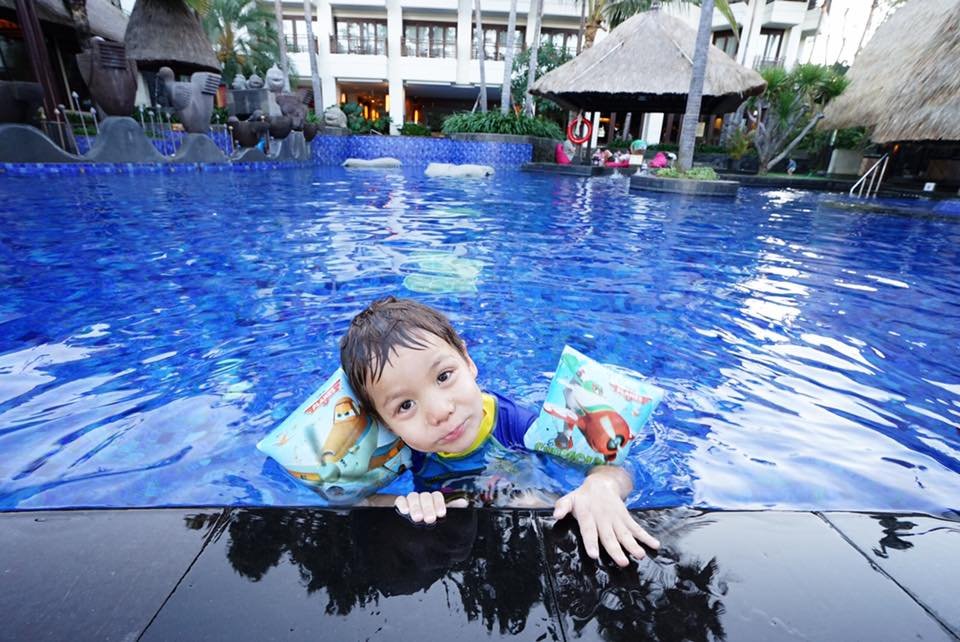 GoCurryCracker's tweet image. Just another day at the office
#notretired #problogger