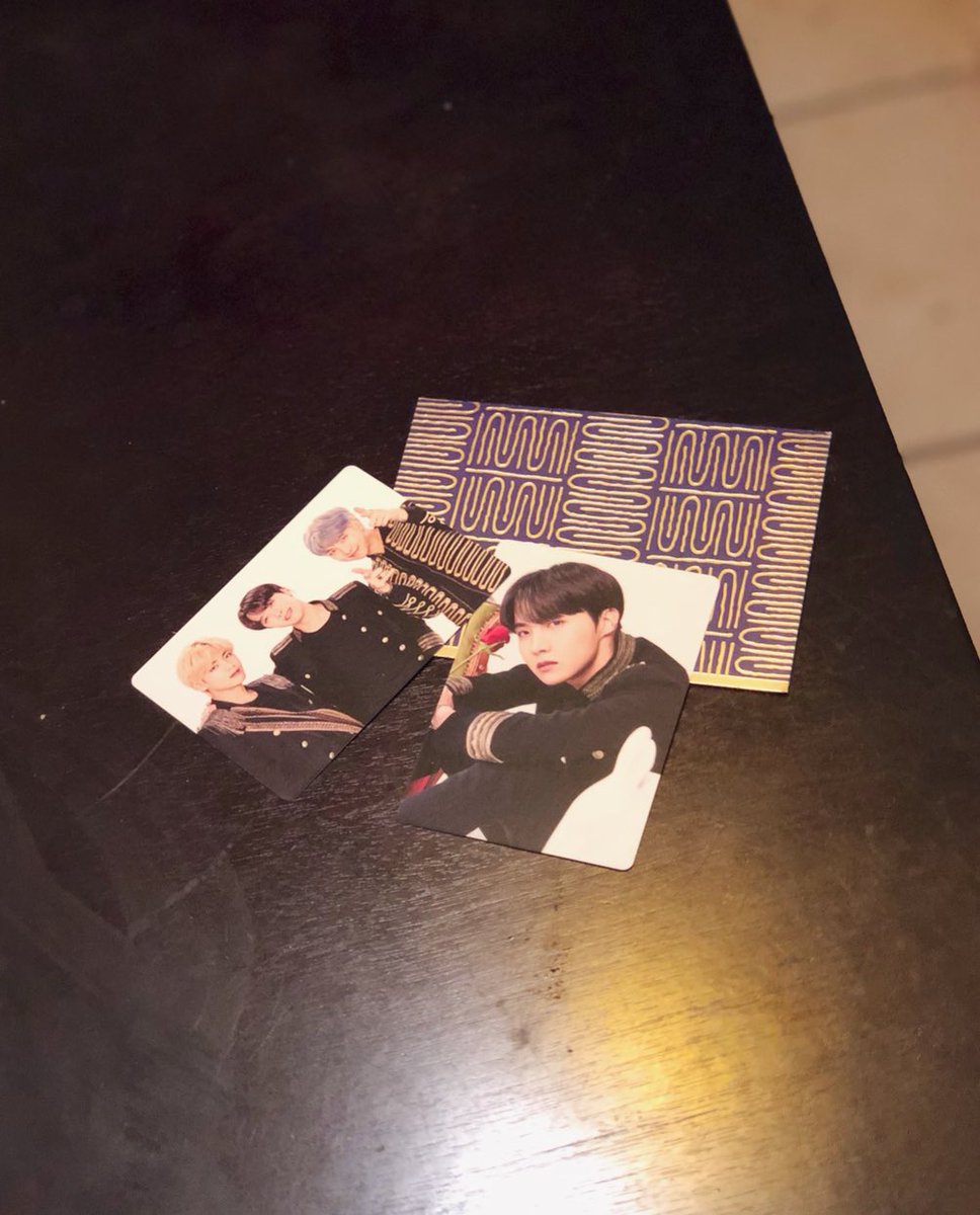 priteychic2's tweet photo. Thankyouuuu @agustdsjiminie 💜 they arrived safely &amp; quickly for sure 💜 @BTS_twt #BTS https://t.co/ornxIrUqj2