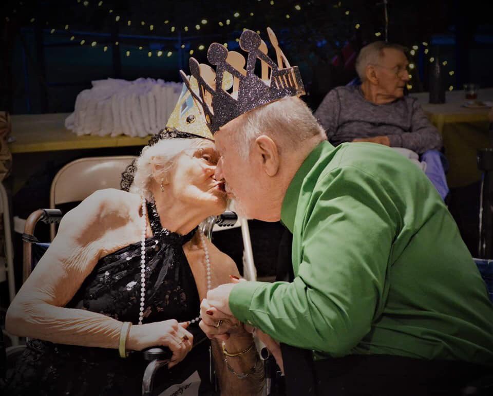 bcantrell25's tweet photo. My Grandpa had a senior prom yesterday and won prom king!! I’m so happy for him my heart can’t take it😩❤️ https://t.co/oYiPcrVTMV
