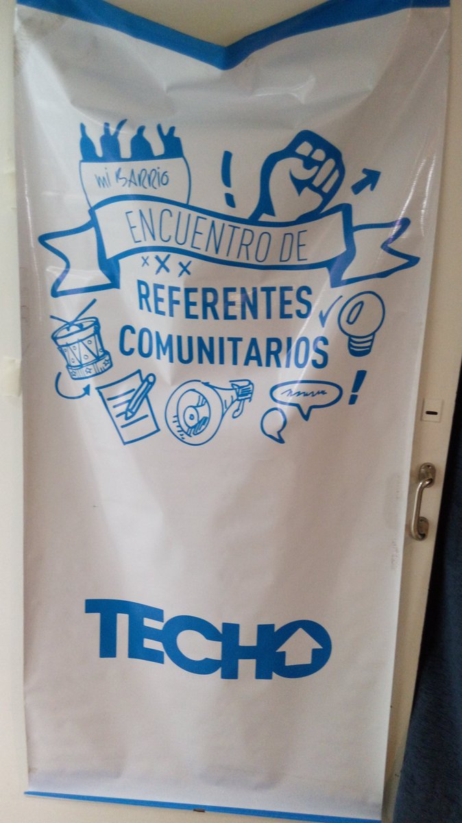 tino_algorta's tweet photo. Feliz de acompañar 1 vez + a referentes comunitarios en encuentro organizado por @TECHOarg, y sobretodo de hacerlo en familia @belualcacer
Esperanzador el conocimiento, la fuerza y el corazón d vecinos y vecinas d barrios populares. Ojalá el resto de la sociedad les devuelva una https://t.co/WQdmkqOWPP