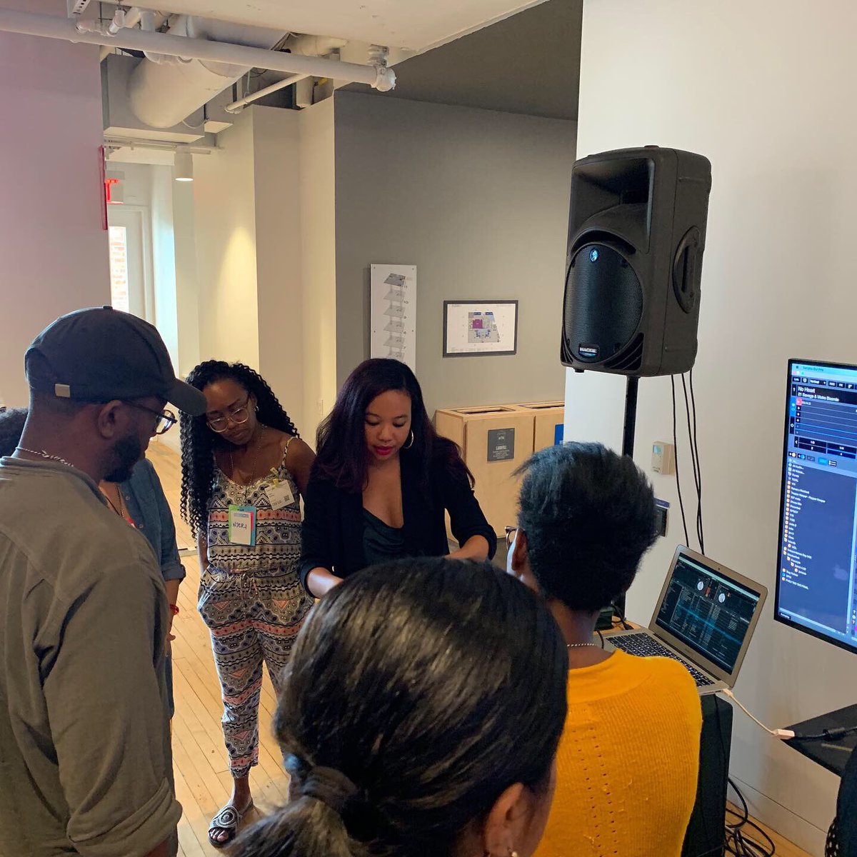 taoleighgoffe's tweet photo. I 🖤teaching. And more importantly learning. #PhDJ Tao Tao. Master class in DJ mixing, black feminism, &amp; tech @Google #Afrotectopia2019 Festival https://t.co/ijZspMcj8h