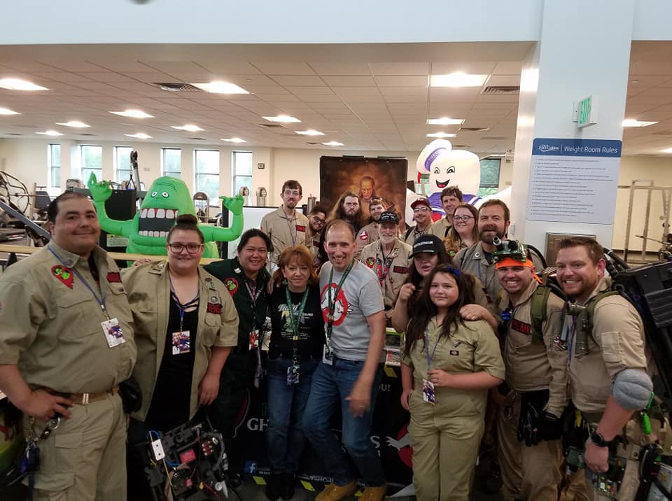 MTbusters's tweet image. Great first day with our collaboration with The Fort Collins GB, The Loveland Ghostbusters, ERT GB, and Colorado GB groups during Fort Collins Comic Con. Also Robin Shelby is in with us! #FoCoComicCon