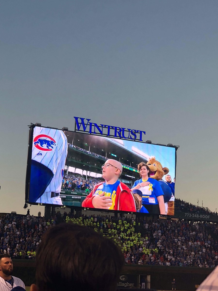 Samannpro5's tweet photo. Thank u @Cubs @ClarktheCub  &amp; @CubsJoeMadd for making these memories last year for Landon, his family will never forget our 💛 are broken our dear buddy earned his wings 8.13.19 after a very brave 2.5yr battle w/brain cancer
#teamljd #EverybodyIn #kcancer #turnwrigleygold #luries https://t.co/t9Farl5ae0