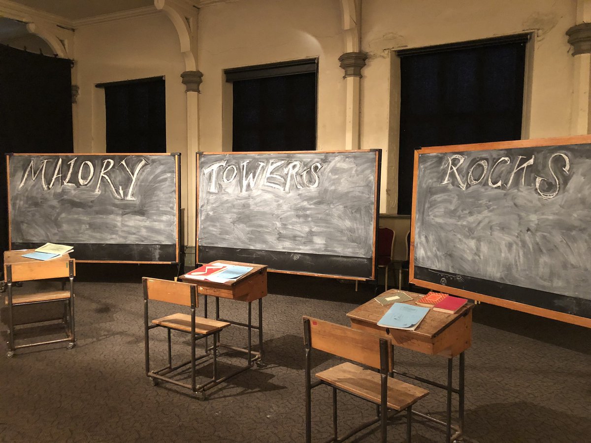amy__bignell's tweet photo. Tonight I saw #MaloryTowers at #ThePassengerRooms in Bristol. When asked my girls said the best bit was ‘all of it, it was incredible’. Everyone was fantastic but thanks to @zukihoyle @FrannMills @iamreneelamb and @vinnieheaven for signing their programs.
#alwaysbetruetoyourself https://t.co/u98giATmKx