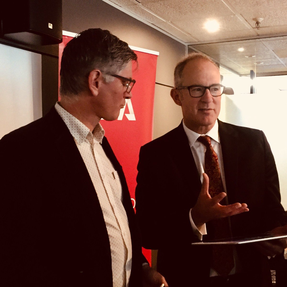 graememuller's tweet image. @sknightly @PhilTwyford @cassjadegray launch new seminal study on NZ interactive media sector #InteractiveAotearoa “on track to create a $1b sector!” @NZTechIA @WeCreateNZ @nzgda