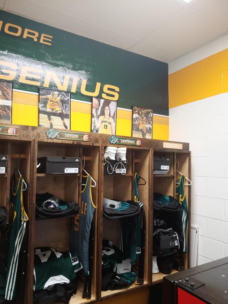 CoachCBballFL's tweet photo. College Time!  blessings 
Anijah Grant-Tulane
Fuji Nimmo- FIU
Morgan Beacham-Bethune
Tanyia Gordon-FAU
Jaden Langer- Flagler
Summer Quigley- St. Leo 
Lenise Santiago- St. Leo
Renya Buggs-Oglethorpe 
Debra Buggs- Oglethorpe
Sarah Placide- Daytona State
Raquel Cassidy- College of C https://t.co/AU1V7HBvPt