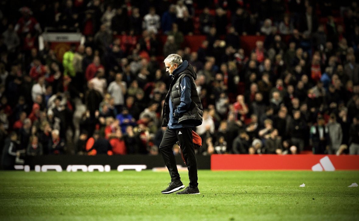 A6Thebest's tweet photo. Whatever happens ,, Special one forever ❤️❤️❤️ come back soon ❤️🙏🏻👑
 #Mourinho https://t.co/F5Kjd2G23w