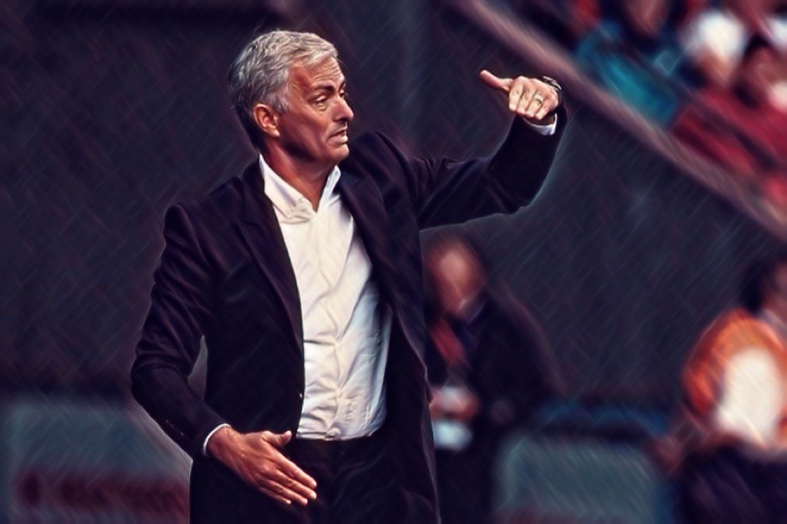 A6Thebest's tweet photo. Whatever happens ,, Special one forever ❤️❤️❤️ come back soon ❤️🙏🏻👑
 #Mourinho https://t.co/F5Kjd2G23w