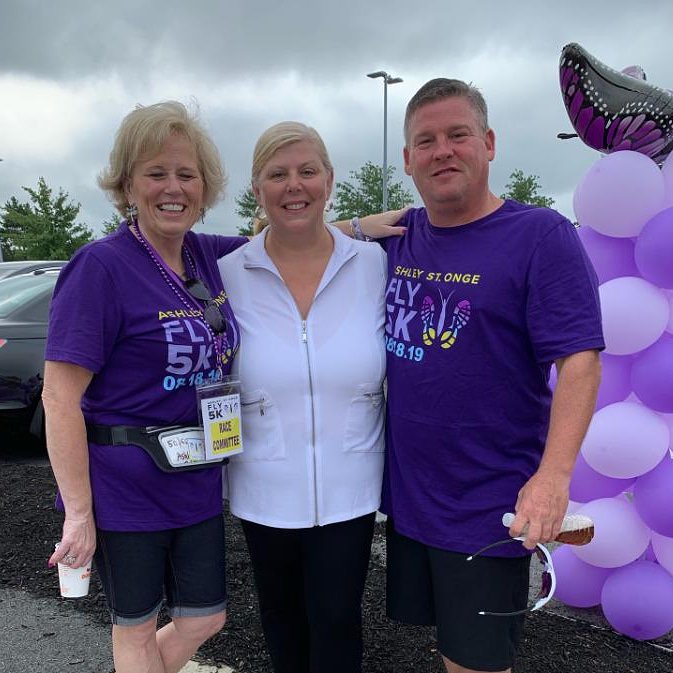 JenniferKannan's tweet photo. Proud to support the Fly5K in memory of Ashley St. Onge. Here with Brian Horan and Karen Ferullo. #Methuen #Fly5k https://t.co/bzS1DdUjYt